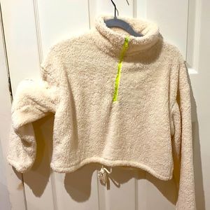 Cropped half zip Sherpa